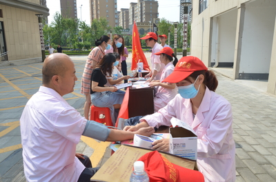 淅川县卫健委 新时代文明实践中心揭牌与医疗服务义诊活动纪实